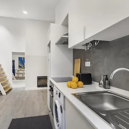 Apartmán Whome Urban Escape: 1-br W/mezzanine Near Campo Ourique Lisboa
